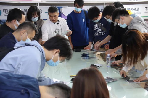 大略公司項(xiàng)目經(jīng)理訓(xùn)練營資格班 走進(jìn)藝術(shù)工廠體驗(yàn)全服務(wù)產(chǎn)業(yè)鏈